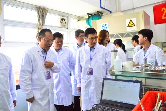 太阳成集团tyc9728员工荣获广东省生物化学实验技能大赛二等奖03.jpg
