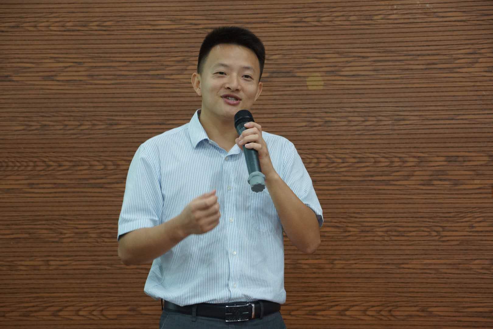 太阳成集团tyc9728-未来工程师-专业认知夏令营开营1.jpg