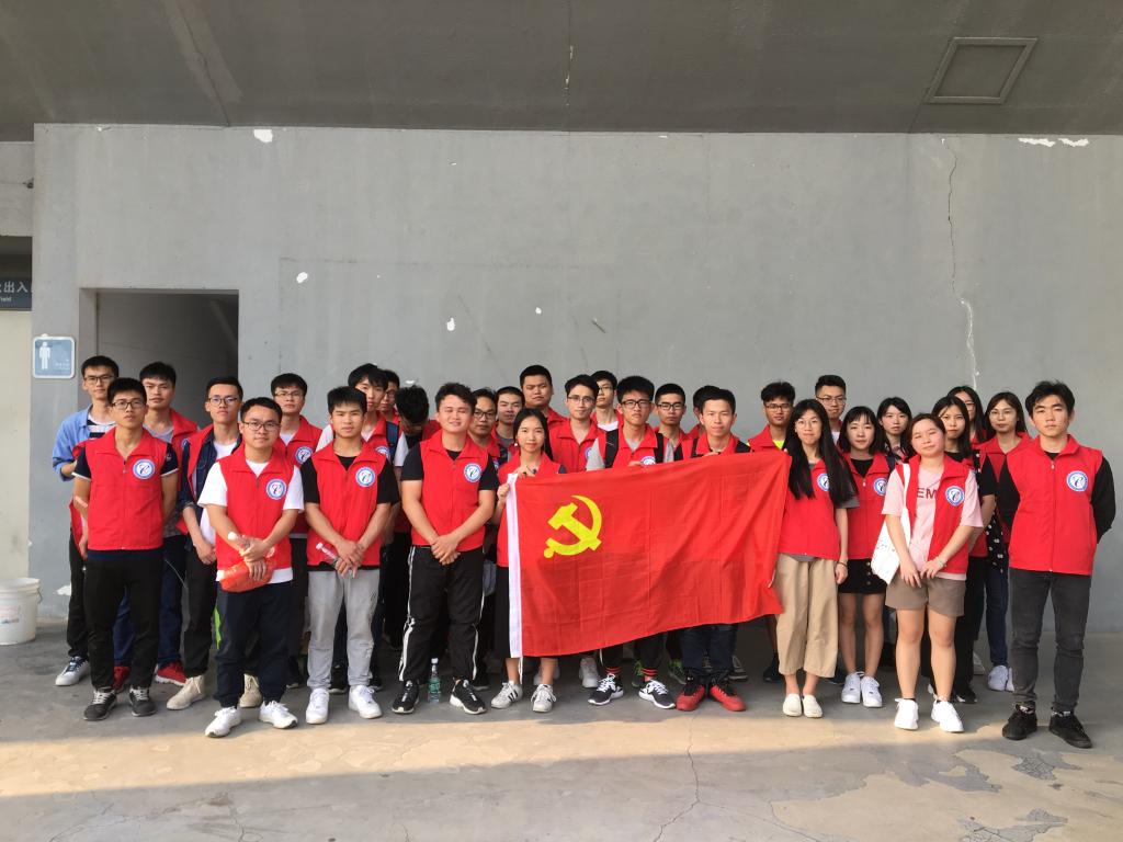 太阳成集团tyc9728员工党支部开展-传承雷锋精神弘扬时代新风-主题党日活动1.jpg