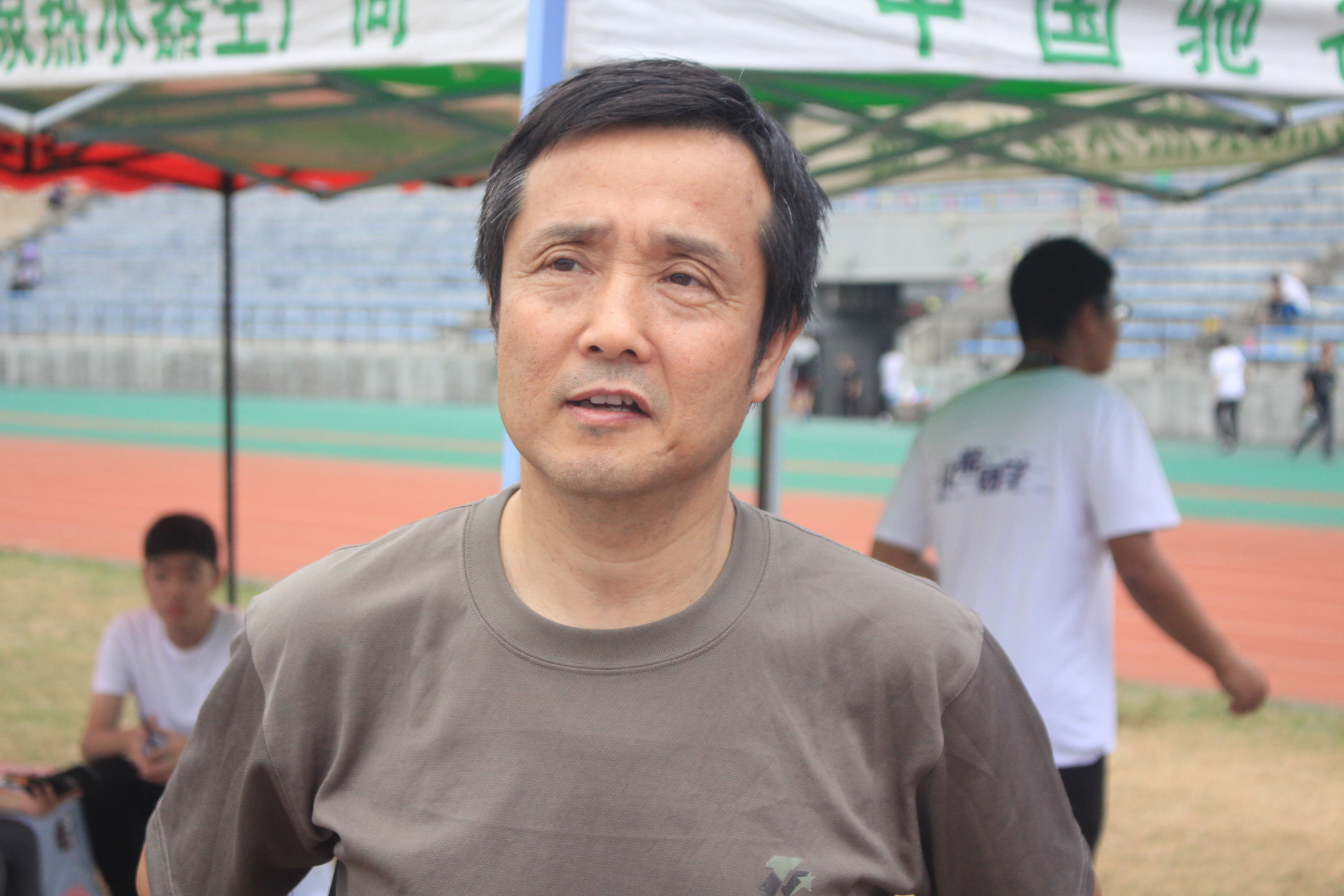 太阳成集团tyc9728在校运会中勇夺佳绩4.JPG